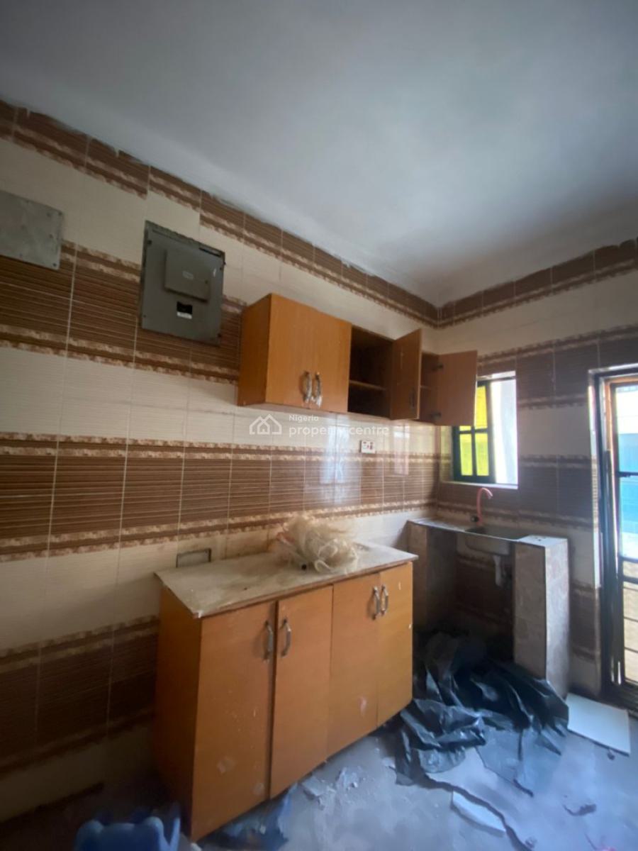 Massive 2 Bedroom Flat, Sangotedo, Sangotedo, Ajah, Lagos, Flat / Apartment for Rent
