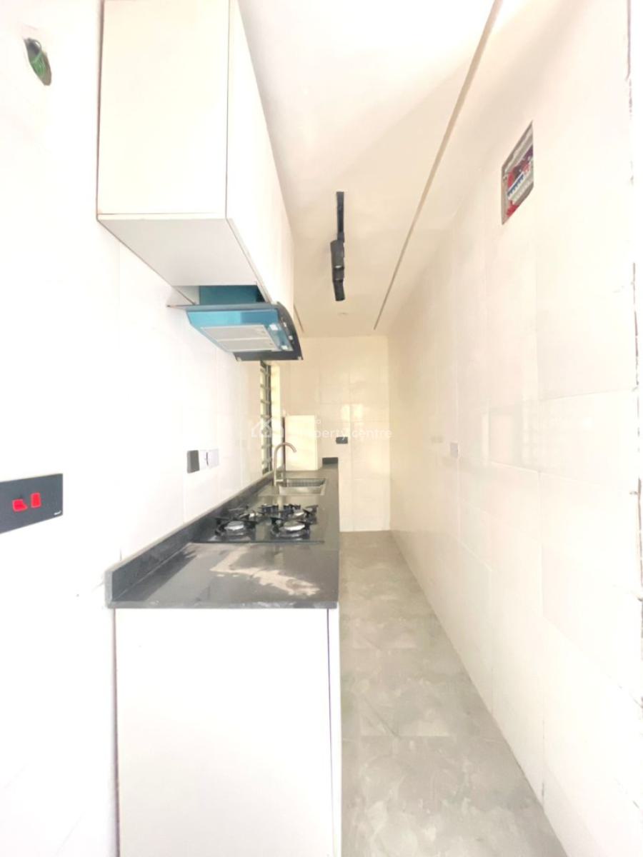 Newly Built 1 Bedroom Apartment with Gym, Ologolo, Lekki, Lagos, Flat / Apartment for Sale