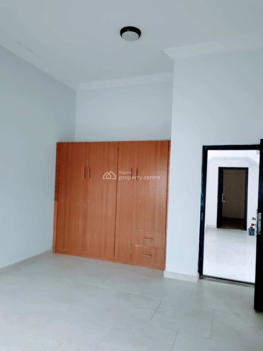 Standard Six (6) Bedroom Detached Duplex, Shelter Afrique Estate, Uyo, Akwa Ibom, Detached Duplex for Rent
