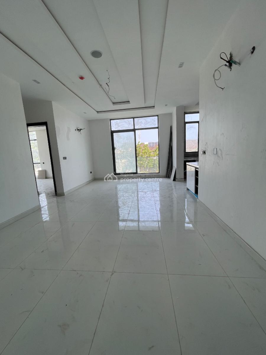 2 Bedroom Apartment, Lekki Phase 1, Lekki, Lagos, Block of Flats for Sale