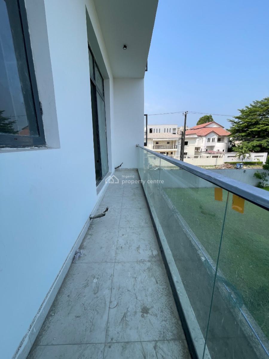 2 Bedroom Apartment, Lekki Phase 1, Lekki, Lagos, Block of Flats for Sale