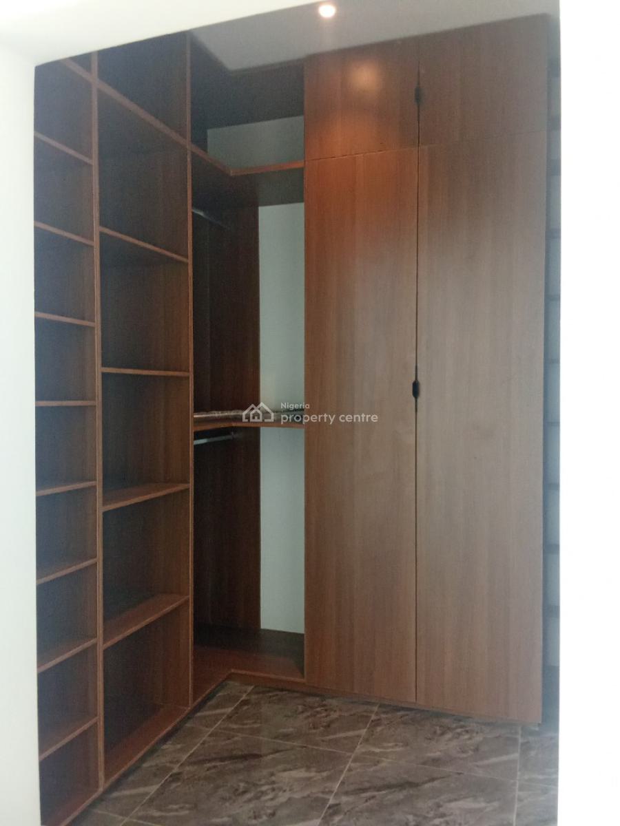 3 3 Bedroom Flat with Gym and Swimming Pool, Off Bordilon Road Ikoyi Lagos, Ikoyi, Lagos, Flat / Apartment for Rent