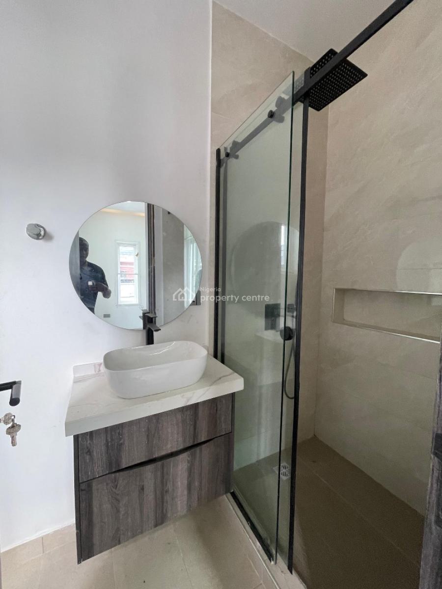 3 Bedroom Apartment, Osapa, Lekki, Lagos, Flat / Apartment for Sale
