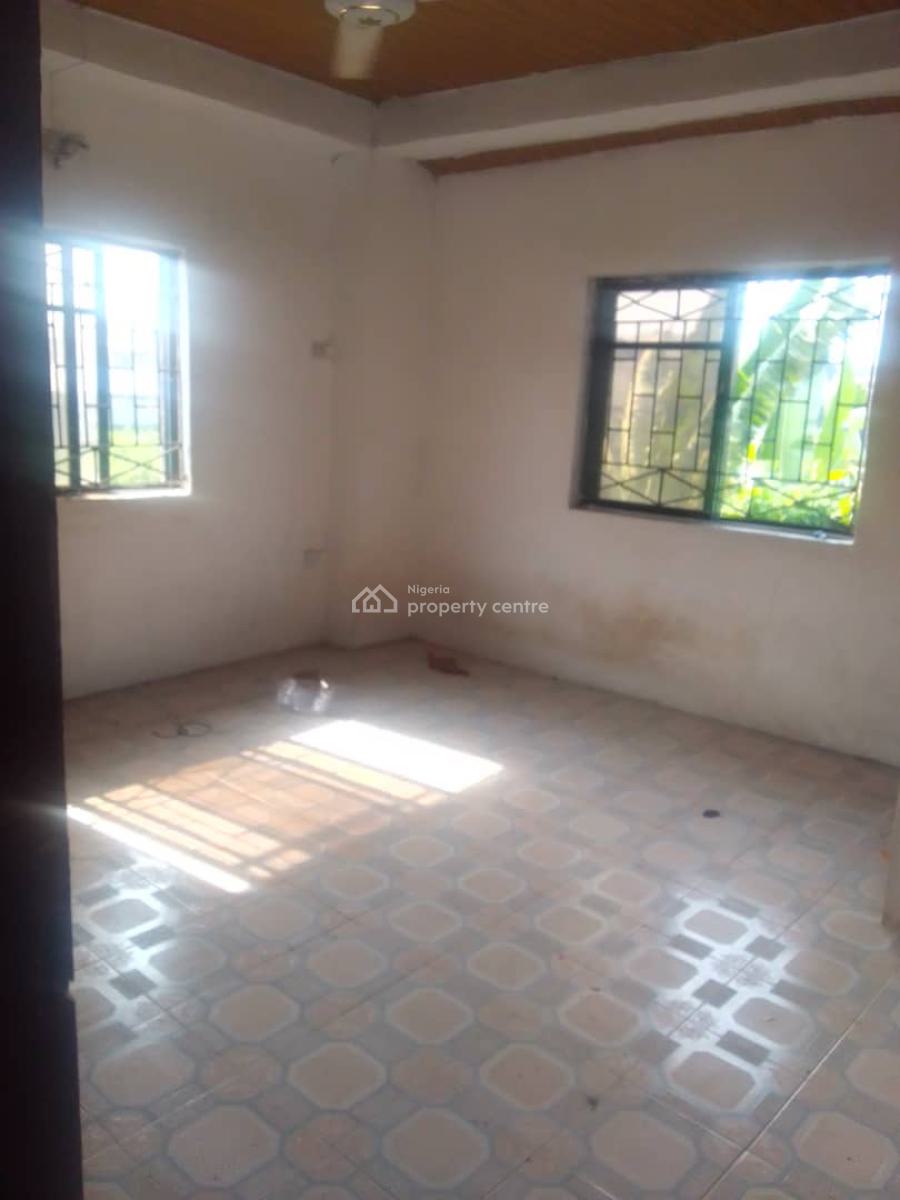a Room Shared Apartment  in a 3 Bedroom Apartment, Ado Road, Oke Ira Bridge, Ajah, Lagos, Self Contain (single Rooms) for Rent
