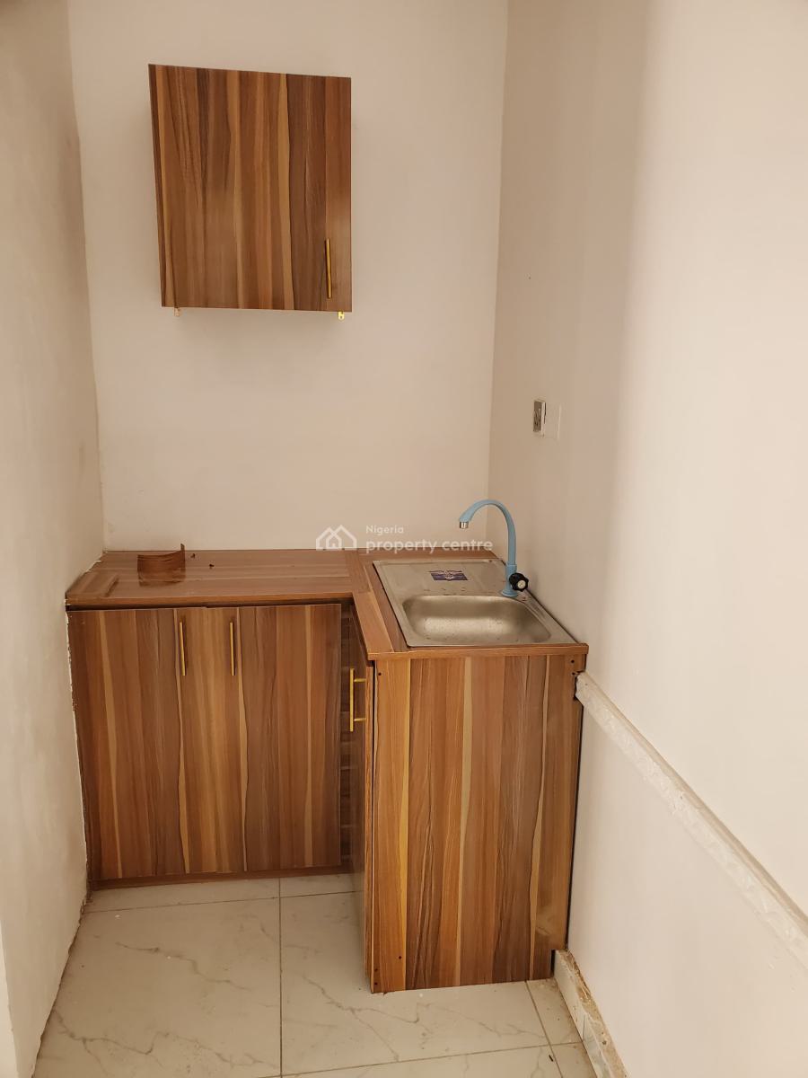 Standard and Spacious Mini Flat with an Open Plan Kitchen, Orchid, Lekki, Lagos, Mini Flat (room and Parlour) for Rent