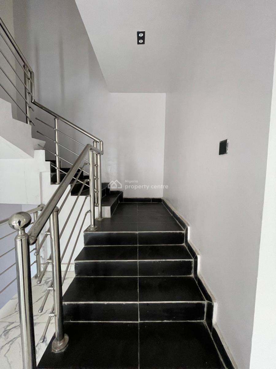 4 Bedroom Terrace Duplex with a Bq, Osapa, Lekki, Lagos, Terraced Duplex for Sale