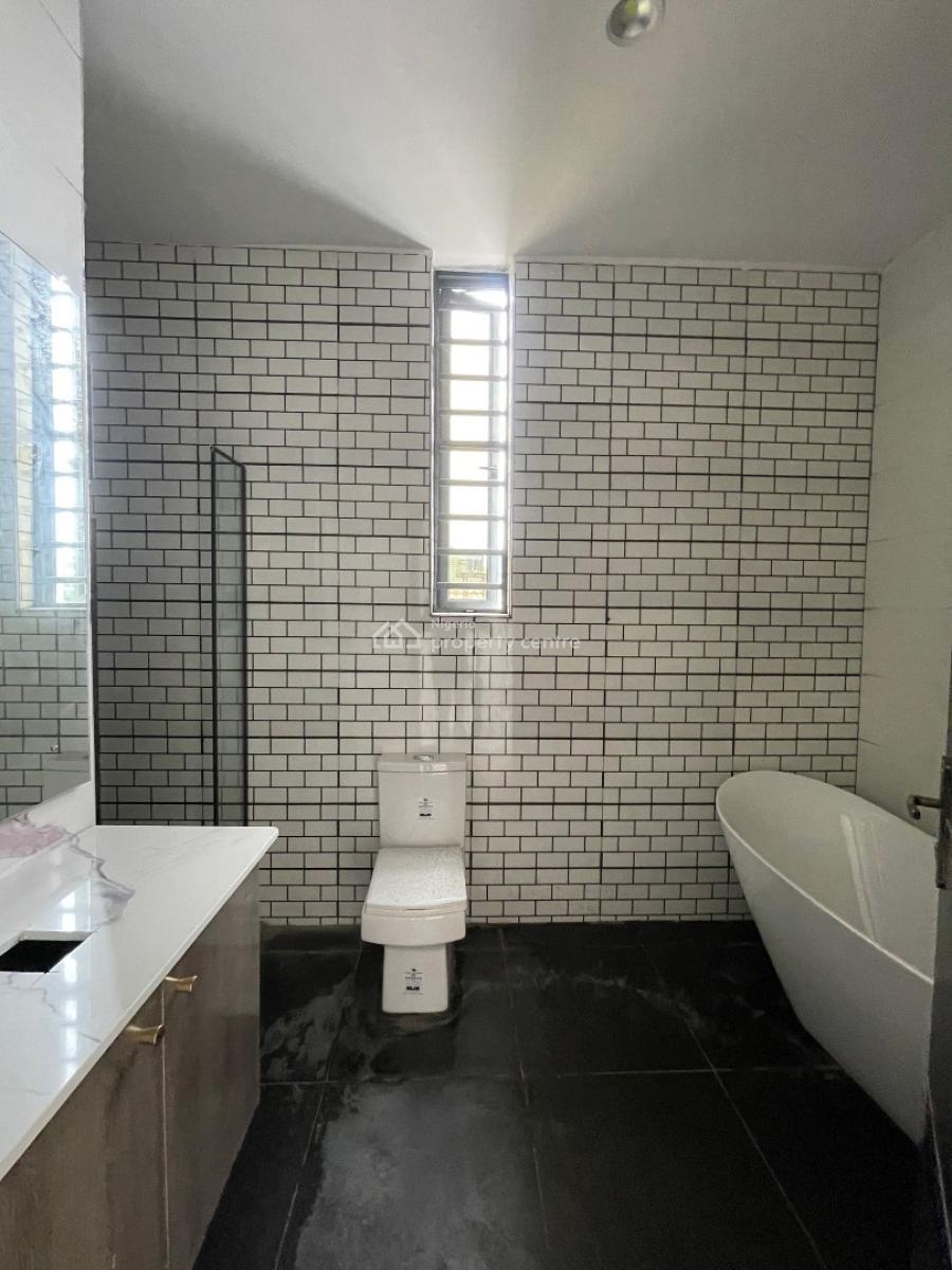 4 Bedroom Terrace Duplex with a Bq, Osapa, Lekki, Lagos, Terraced Duplex for Sale