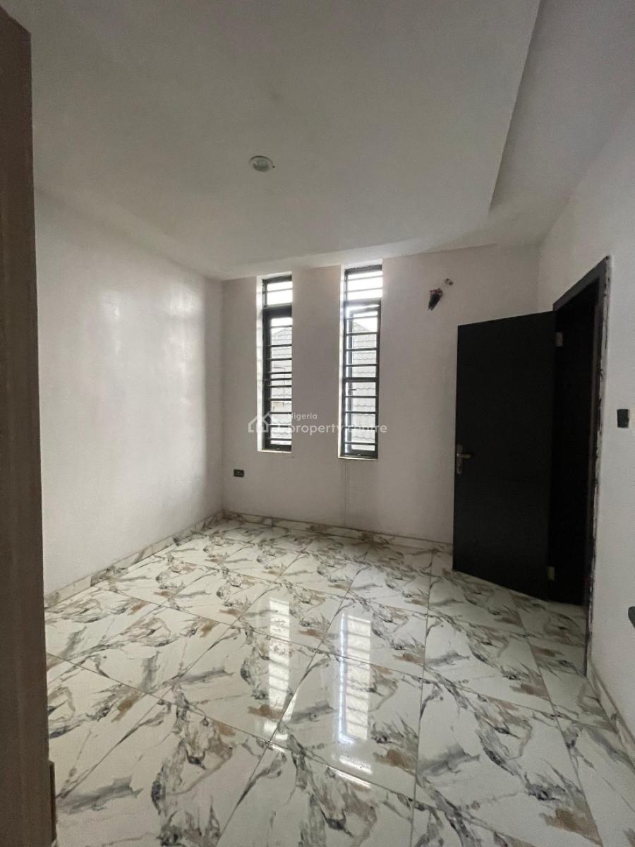 4 Bedroom Terrace Duplex with a Bq, Osapa, Lekki, Lagos, Terraced Duplex for Sale