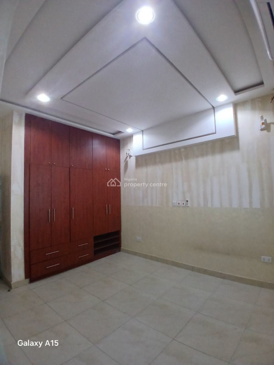 Well-finished 4-bedroom Semi-detached Duplex with Acs, Gilmor Area, Jahi, Abuja, Semi-detached Duplex for Rent