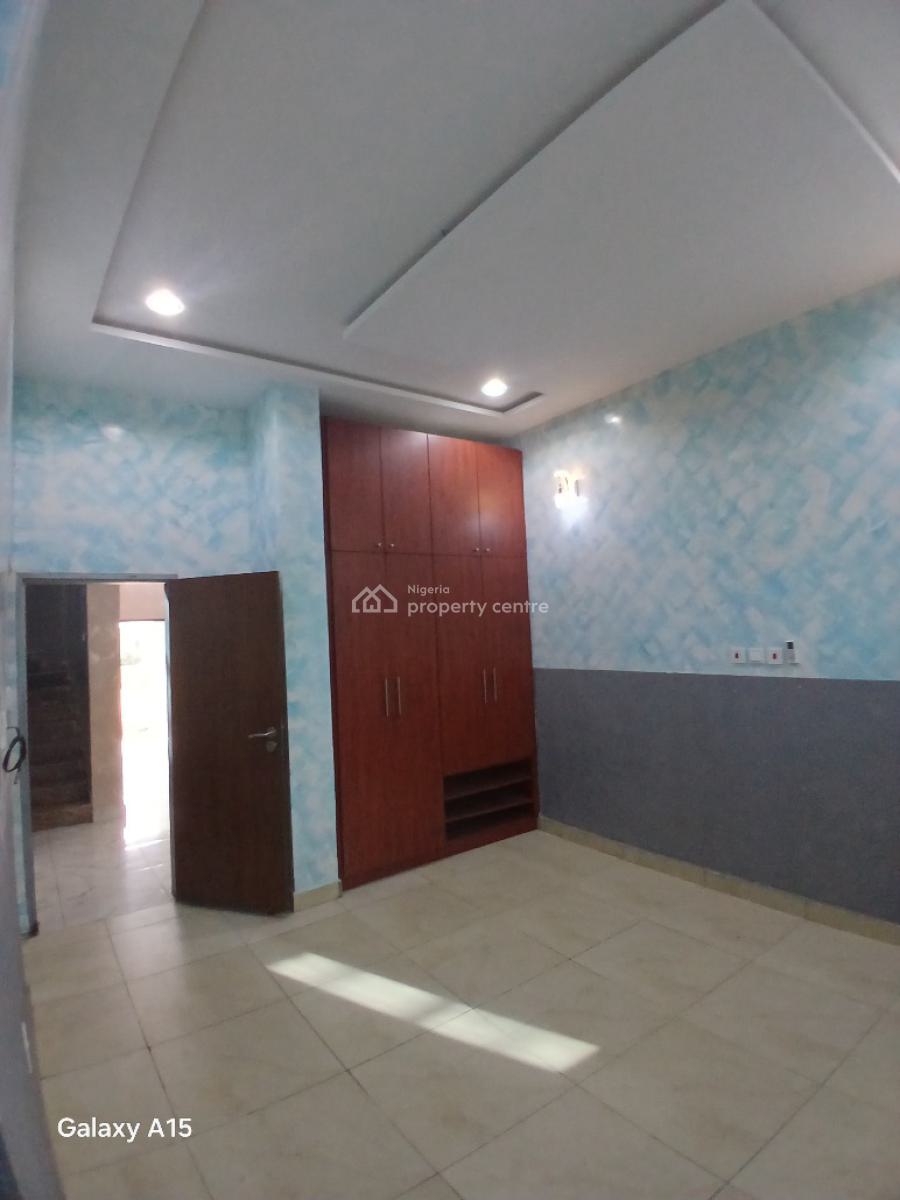 Well-finished 4-bedroom Semi-detached Duplex with Acs, Gilmor Area, Jahi, Abuja, Semi-detached Duplex for Rent