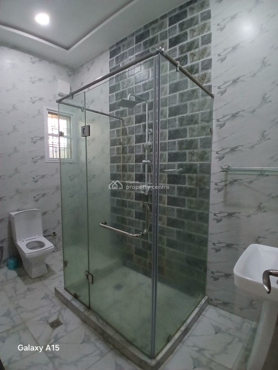 Well-finished 4-bedroom Semi-detached Duplex with Acs, Gilmor Area, Jahi, Abuja, Semi-detached Duplex for Rent