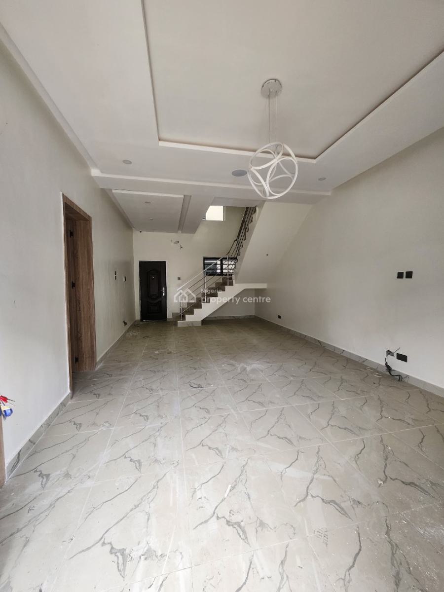 Luxury 2-bedroom Duplex with Bq, Abraham Adesanya Axis, Ajah, Lagos, Terraced Duplex for Rent