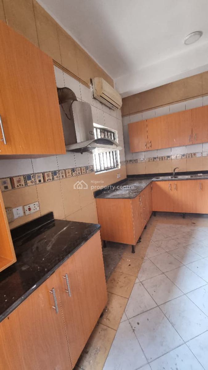 4 Bedroom Duplex in a Secure Estate, Parkview Estate, Ikoyi, Lagos, Detached Duplex for Rent