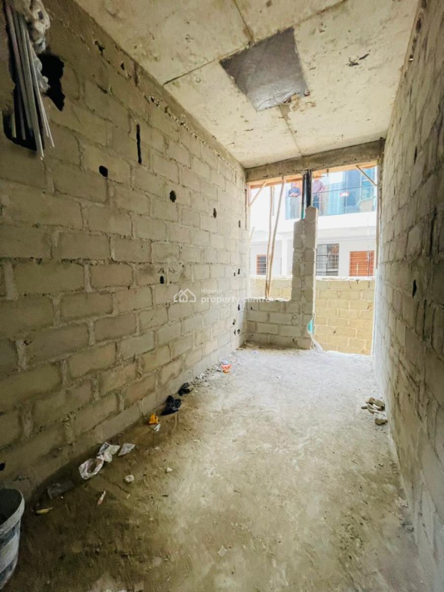 4 Bedroom Terrace Self Compoud Available with Quality Facilities, Ikota, Lekki, Lagos, Semi-detached Duplex for Sale