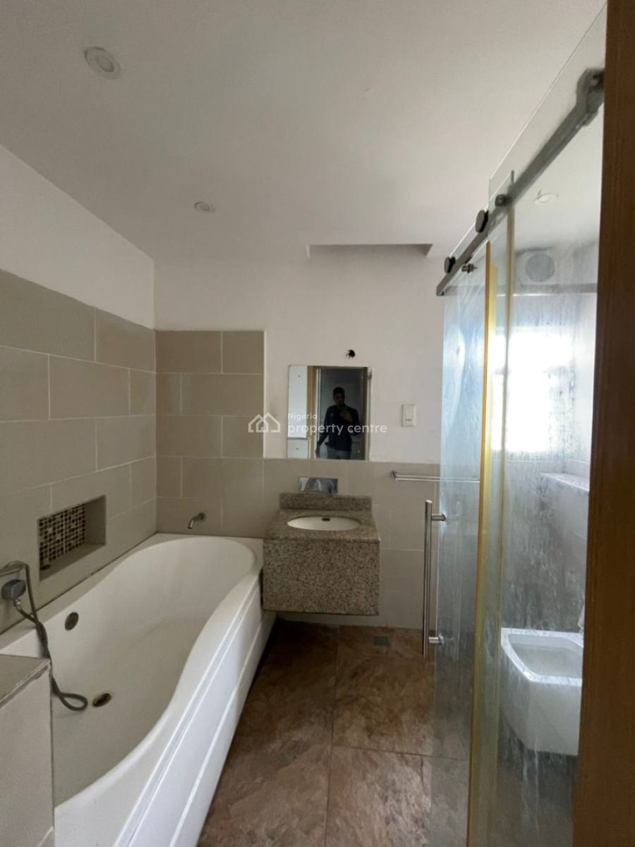 a 4 Bedroom Mansionette, Ologolo, Lekki, Lagos, Terraced Duplex for Rent