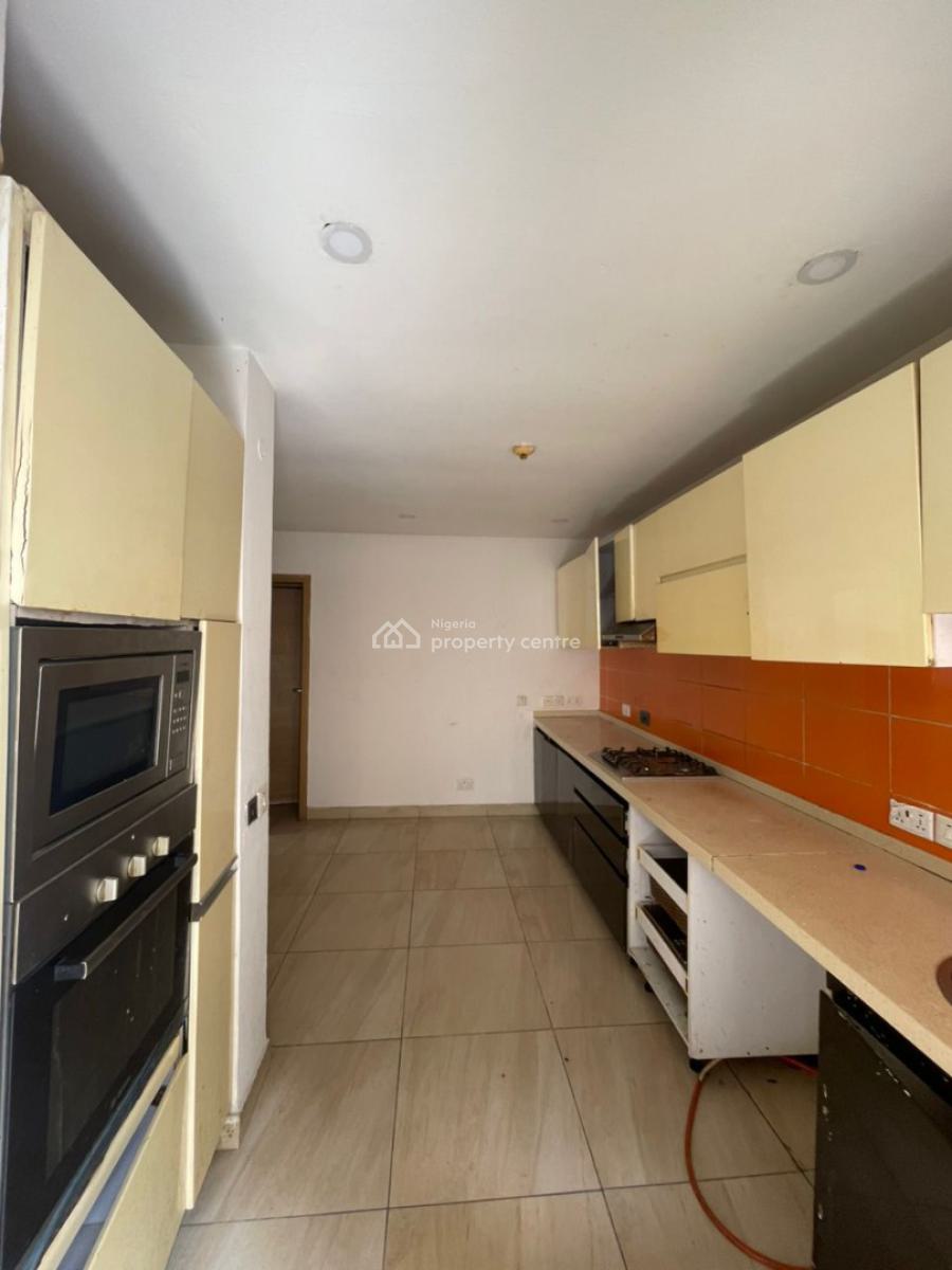 a 4 Bedroom Mansionette, Ologolo, Lekki, Lagos, Terraced Duplex for Rent