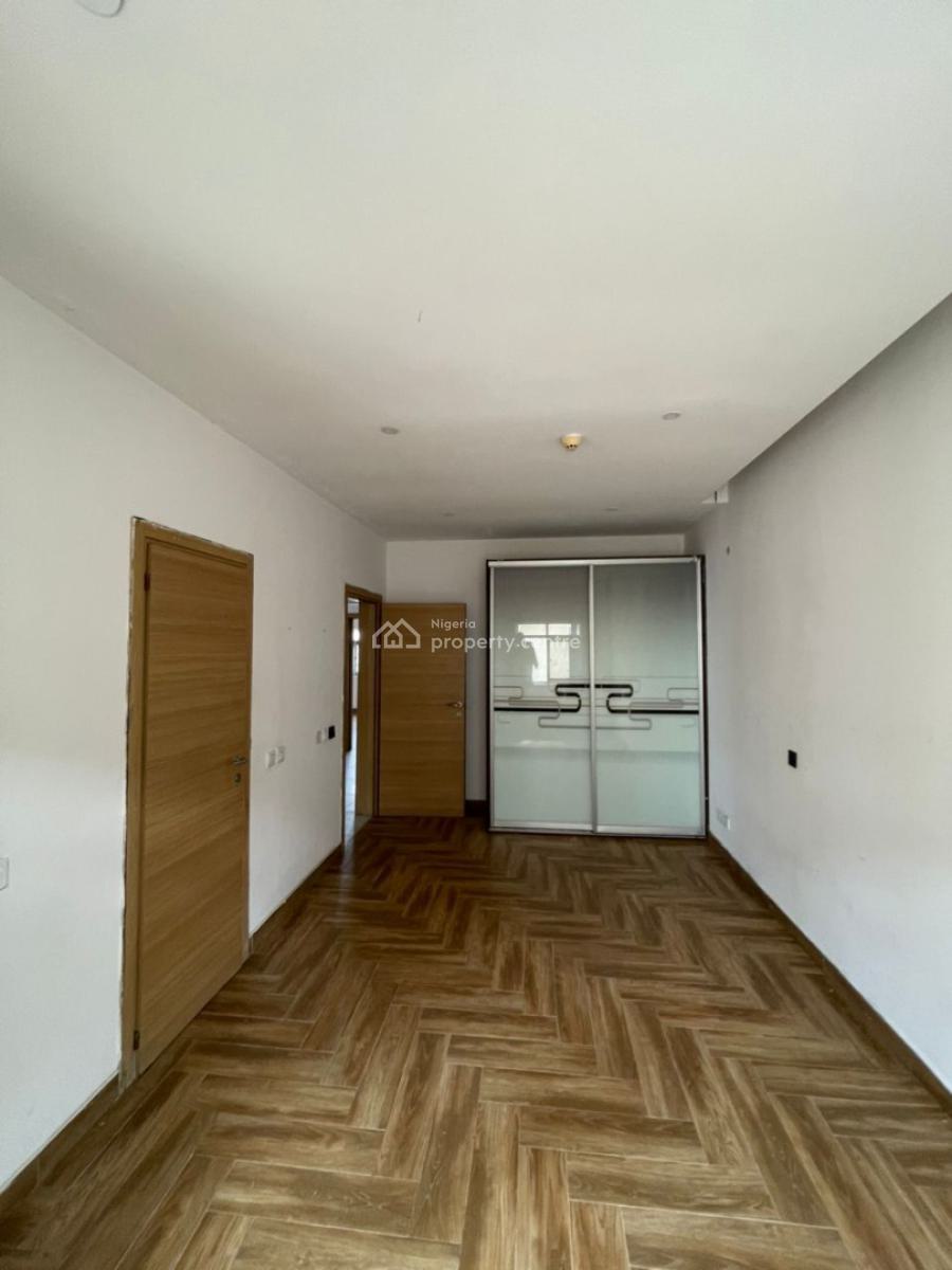 a 4 Bedroom Mansionette, Ologolo, Lekki, Lagos, Terraced Duplex for Rent