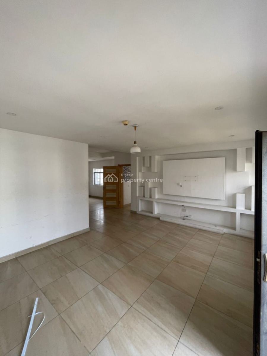 a 4 Bedroom Mansionette, Ologolo, Lekki, Lagos, Terraced Duplex for Rent