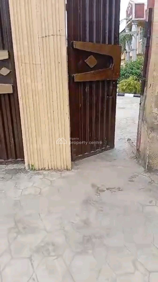 8 Units of 2 Bedroom Flats on a Full Plot of Land., Ijegun, Jakande Road, Isheri, Lagos, Block of Flats for Sale