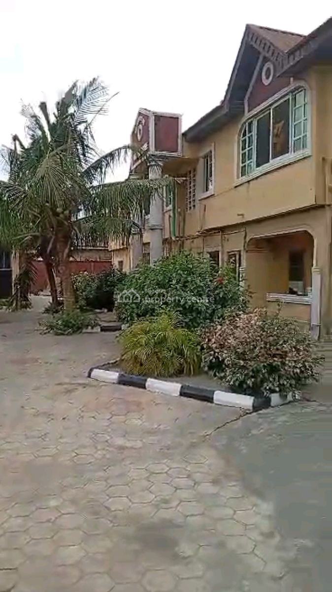 8 Units of 2 Bedroom Flats on a Full Plot of Land., Ijegun, Jakande Road, Isheri, Lagos, Block of Flats for Sale