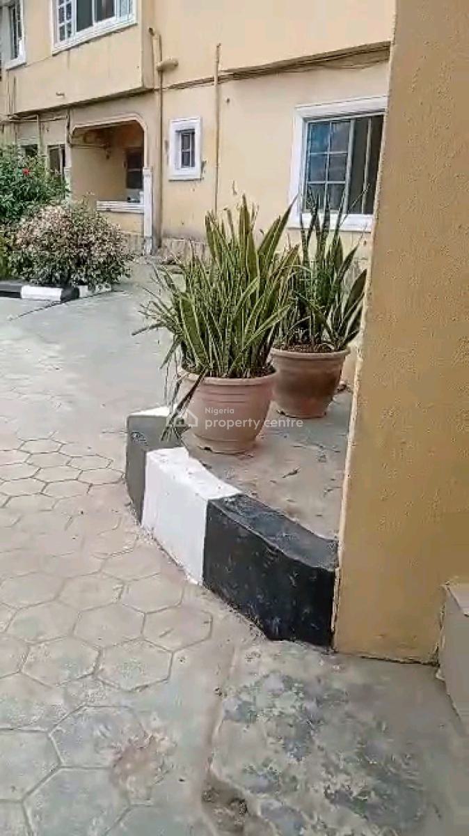 8 Units of 2 Bedroom Flats on a Full Plot of Land., Ijegun, Jakande Road, Isheri, Lagos, Block of Flats for Sale