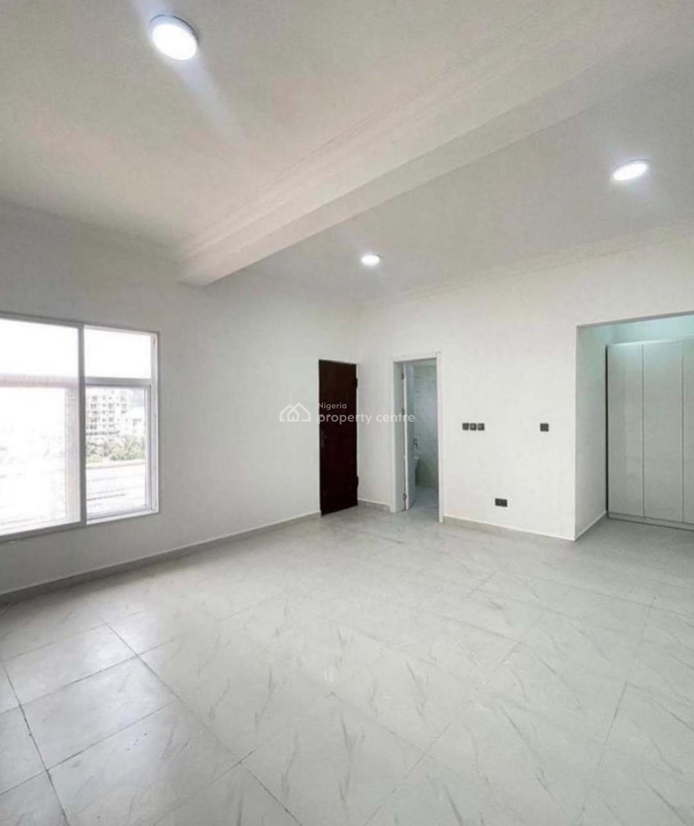 Fully Serviced 2-bedroom Maisonette, Lekki Phase 1, Lekki, Lagos, Flat / Apartment for Rent