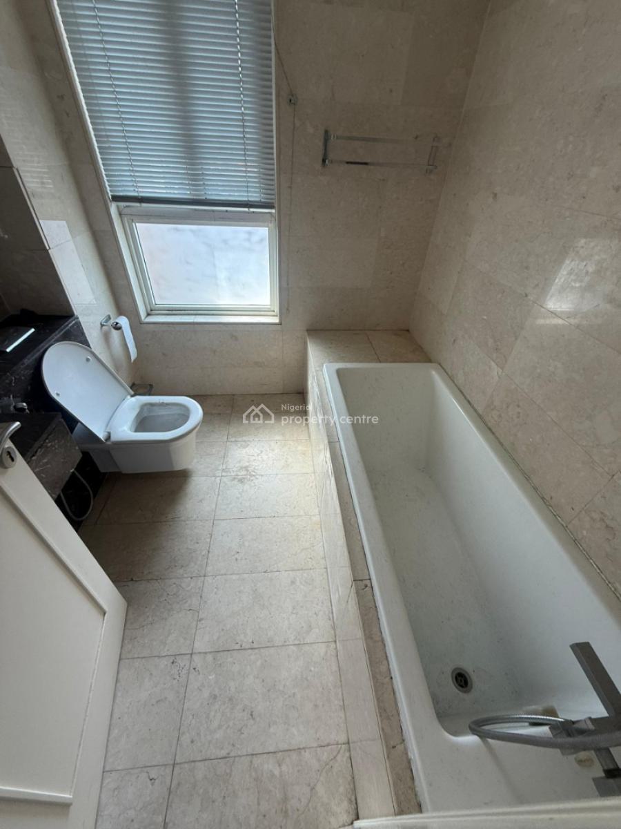Well Maintained & Spacious 4 Bedroom Apartment, Old Ikoyi, Ikoyi, Lagos, Flat / Apartment for Rent