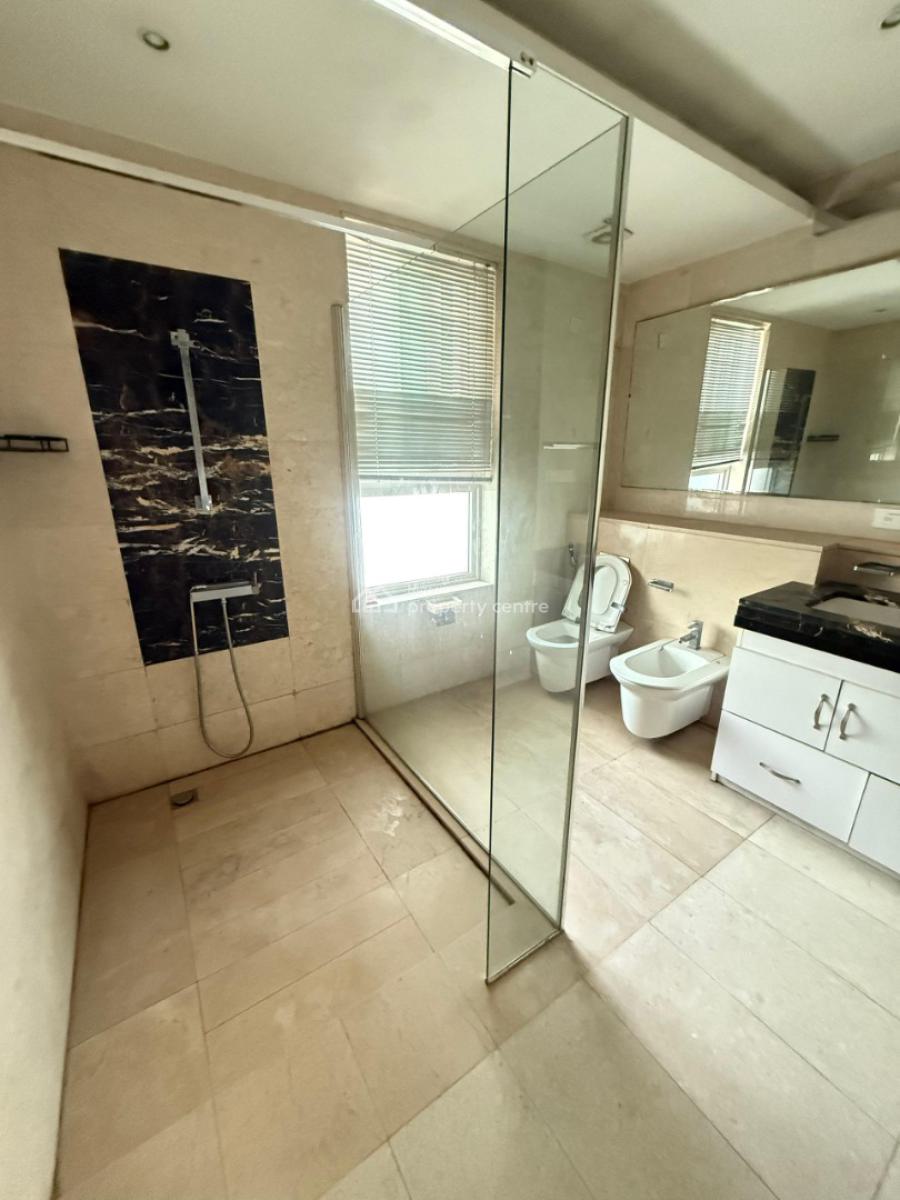 Well Maintained & Spacious 4 Bedroom Apartment, Old Ikoyi, Ikoyi, Lagos, Flat / Apartment for Rent