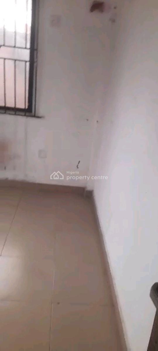 Spacious and Standard Miniflat, Abeokuta Street, Adekunle, Yaba, Lagos, Mini Flat (room and Parlour) for Rent