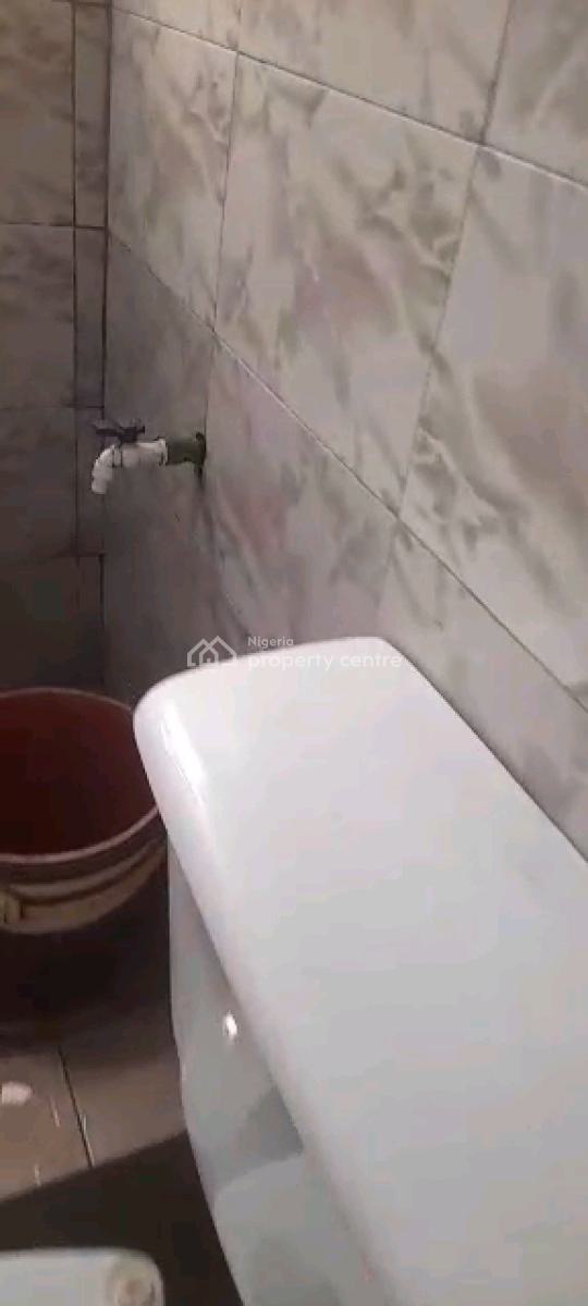 Spacious and Standard Miniflat, Abeokuta Street, Adekunle, Yaba, Lagos, Mini Flat (room and Parlour) for Rent