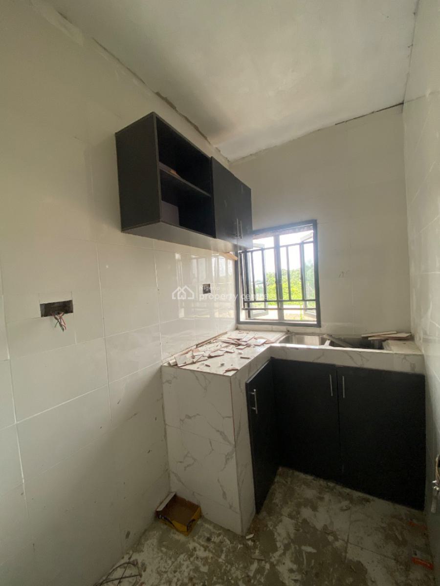 Spacious One Bedroom Apartment, in a Gated Estate in Ogombo, Ajah, Lagos, Mini Flat (room and Parlour) for Rent