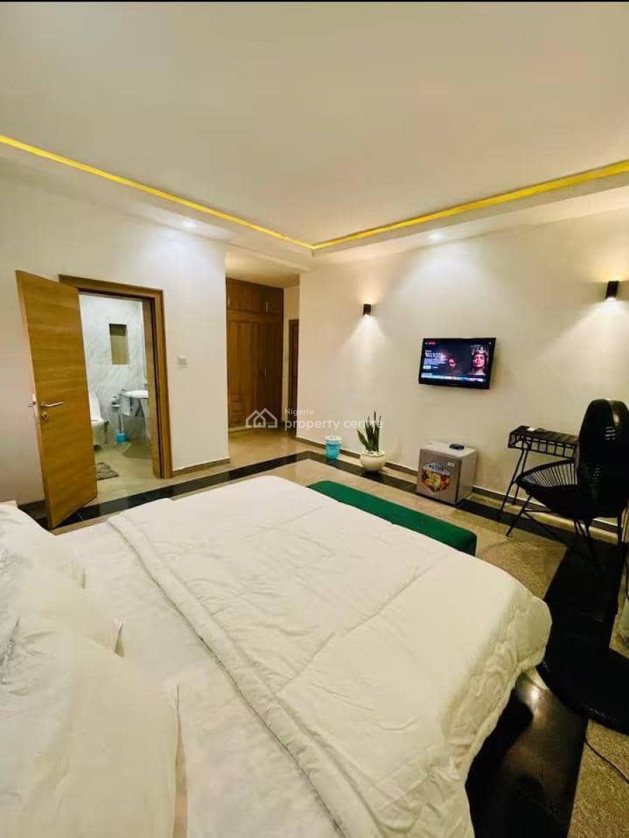 Premium Furnished 3 Bedroom with Snooker and Pool, Old Secretariat, Garki, Abuja, Flat / Apartment Short Let