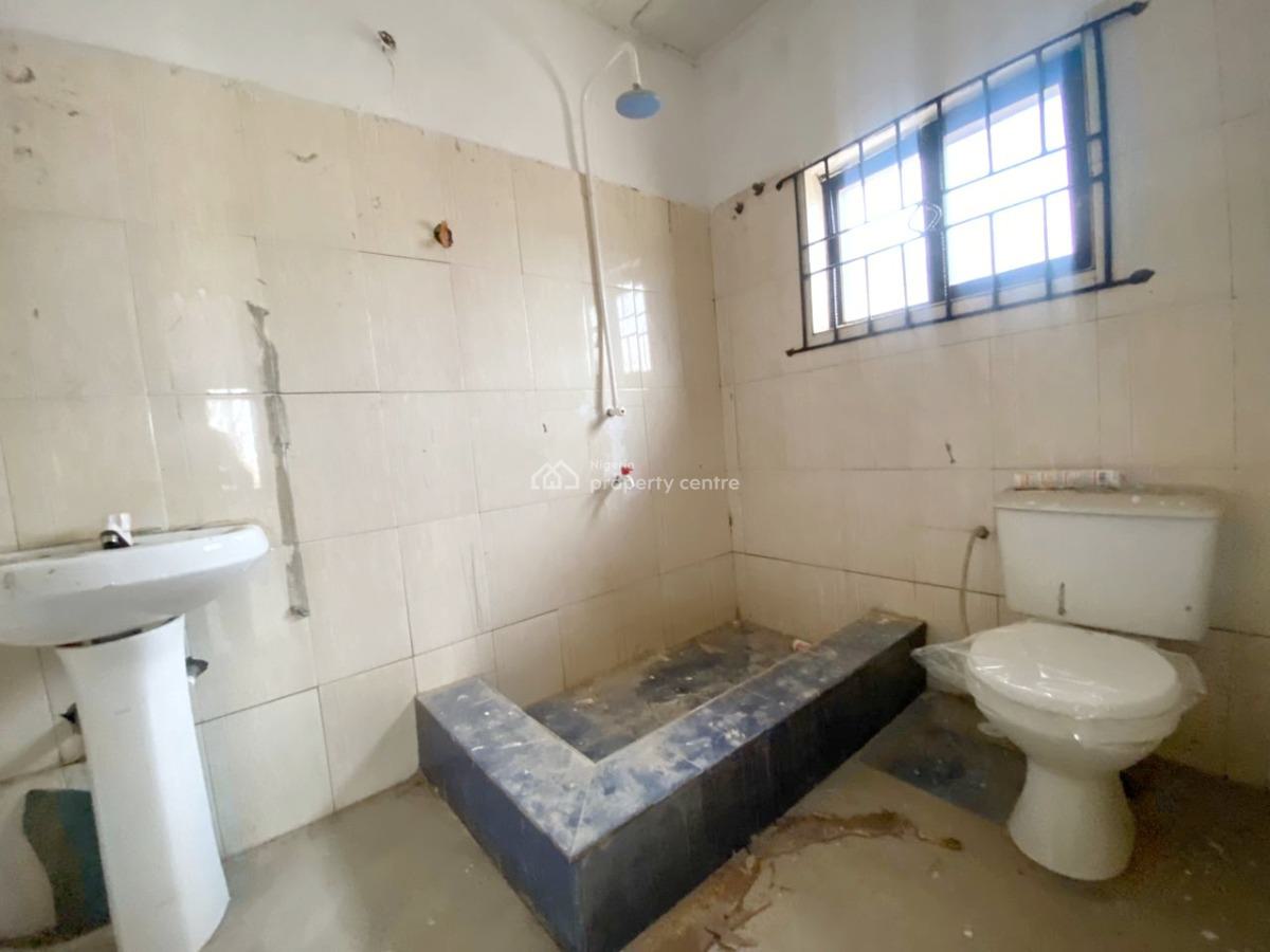 Luxury 3 Bedroom Apartment, Gra Phase 1, Magodo, Lagos, Flat / Apartment for Rent