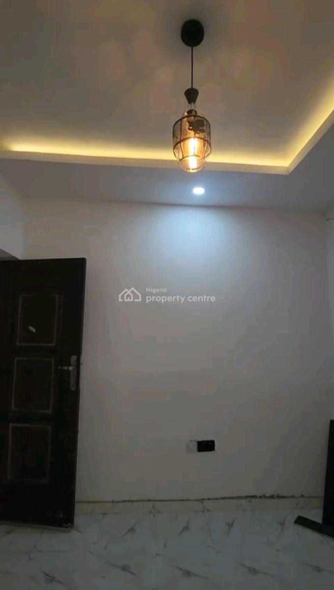 Partly Furnished Single Room Studio Apartment ,, Off Pedro Road Ladilak, Shomolu, Lagos, Self Contain (single Rooms) for Rent