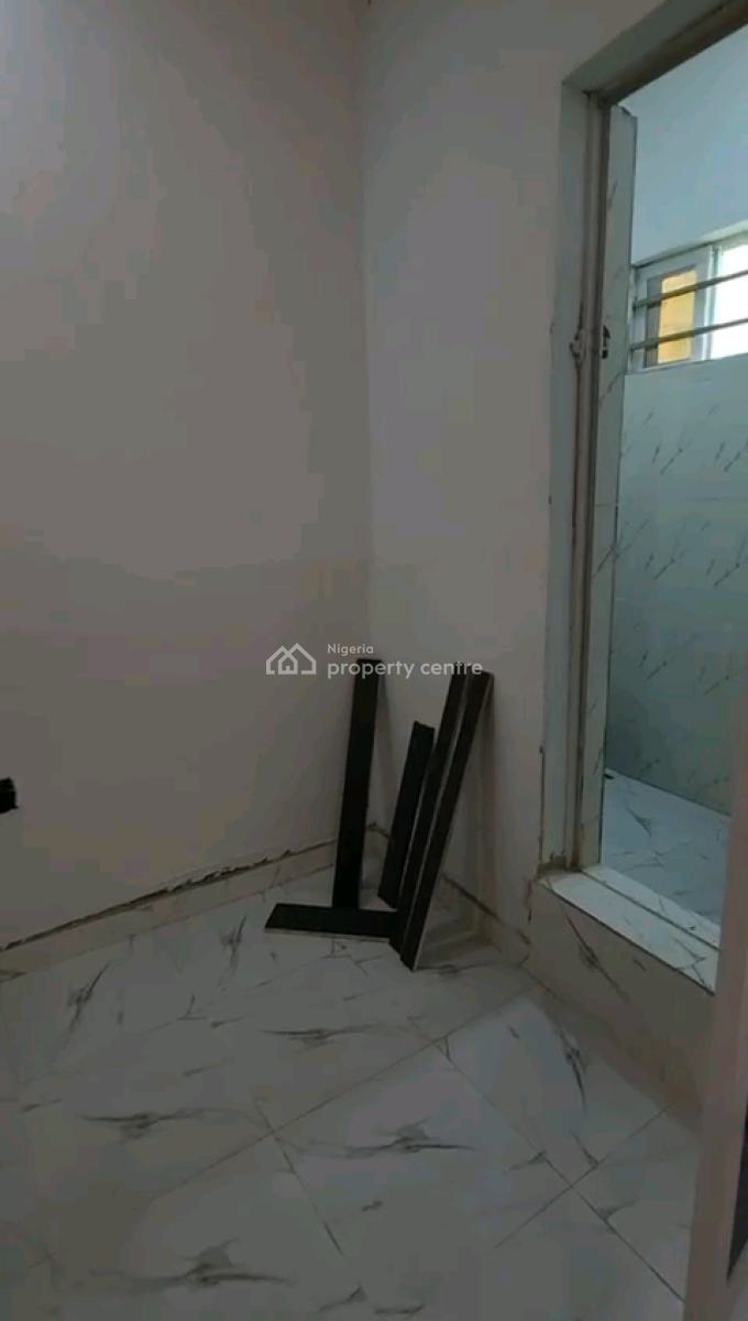 Partly Furnished Single Room Studio Apartment ,, Off Pedro Road Ladilak, Shomolu, Lagos, Self Contain (single Rooms) for Rent