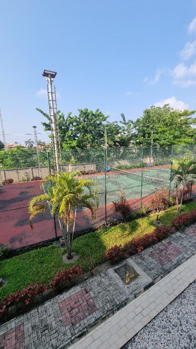 3bedroom Apartment in a Secure Environment with Pool, Gym, Lawn Tennis, Old Ikoyi, Ikoyi, Lagos, Flat / Apartment for Rent