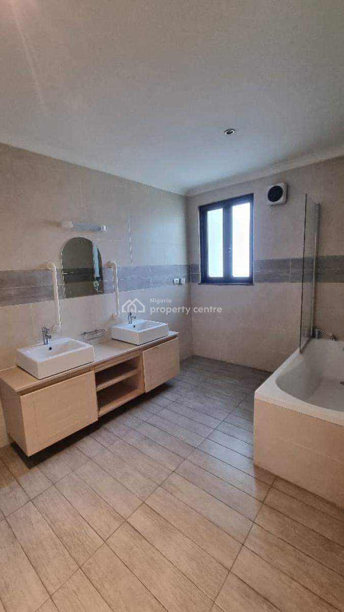 3bedroom Apartment in a Secure Environment with Pool, Gym, Lawn Tennis, Old Ikoyi, Ikoyi, Lagos, Flat / Apartment for Rent