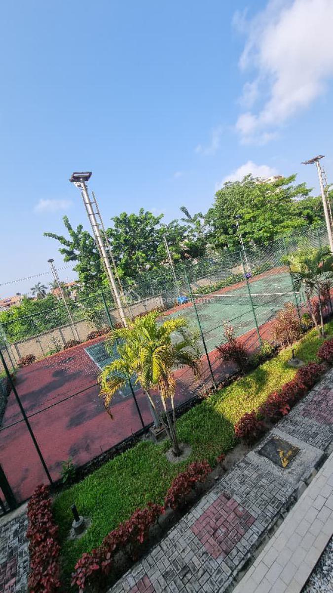 3bedroom Apartment in a Secure Environment with Pool, Gym, Lawn Tennis, Old Ikoyi, Ikoyi, Lagos, Flat / Apartment for Rent