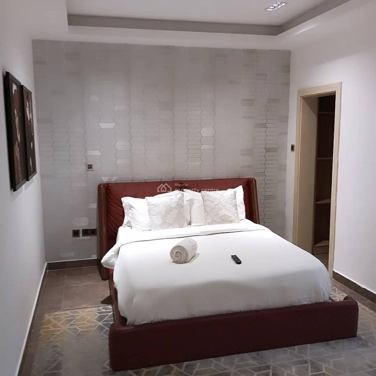 Exclusive 3-bedroom Terrace Duplex with Rooftop Jacuzzi, Ikoyi, Lagos, Terraced Duplex Short Let