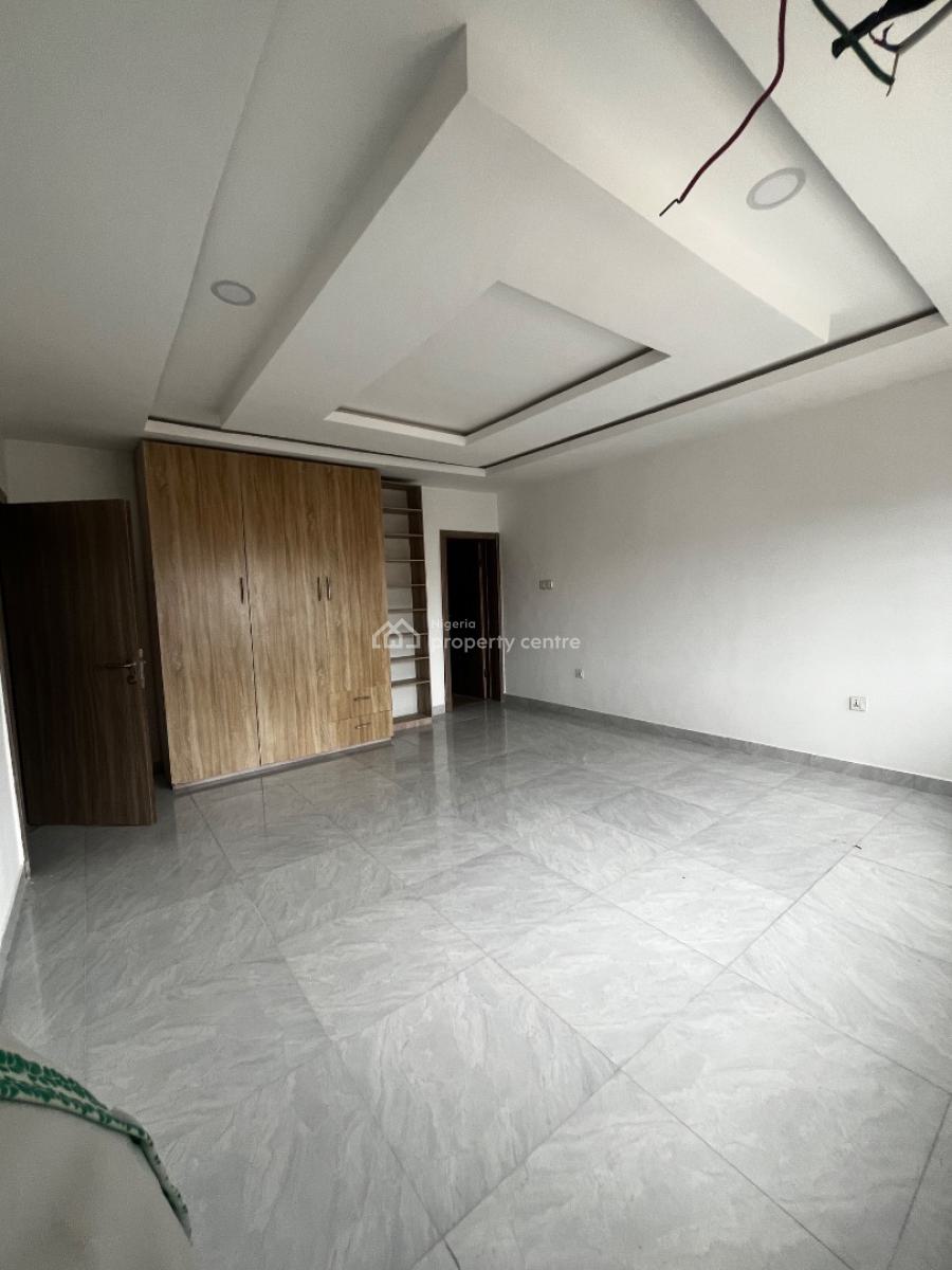 4 Bedroom Terrace Duplex with Study Room and Bq, Sp Road Ologolo, Lekki, Lagos, Terraced Duplex for Sale