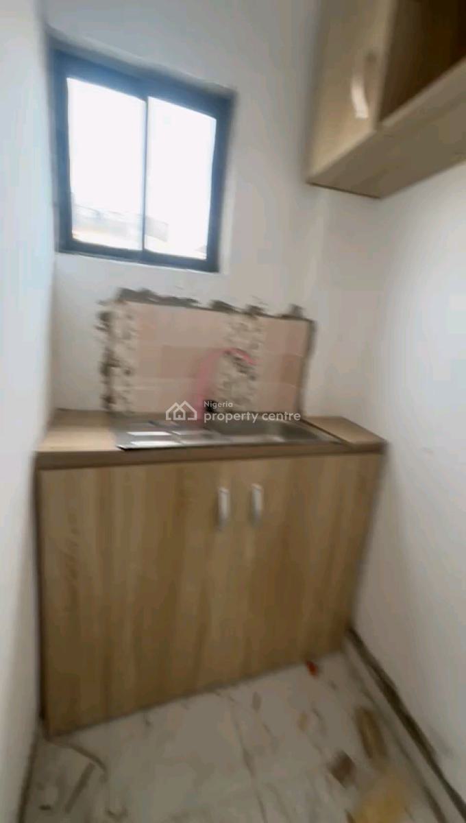 a Decent and Standard Miniflat, Upstairs with 1toilet and Bath, Off Market Street, Shomolu, Lagos, Mini Flat (room and Parlour) for Rent