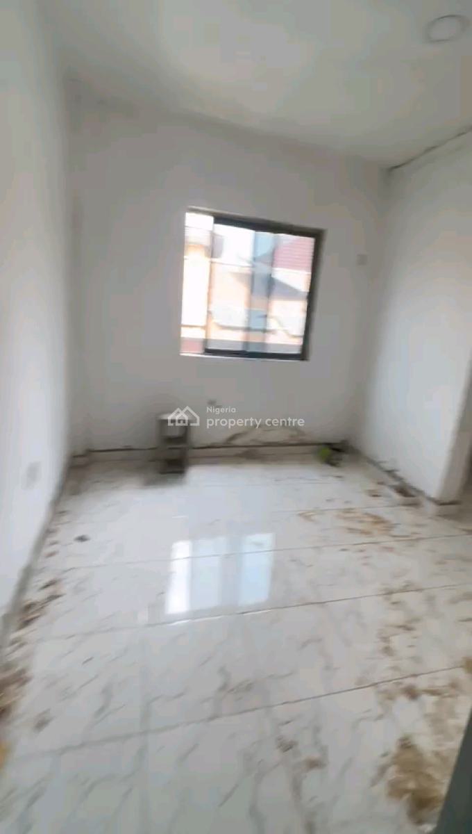 a Decent and Standard Miniflat, Upstairs with 1toilet and Bath, Off Market Street, Shomolu, Lagos, Mini Flat (room and Parlour) for Rent