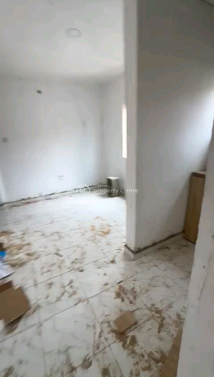 a Decent and Standard Miniflat, Upstairs with 1toilet and Bath, Off Market Street, Shomolu, Lagos, Mini Flat (room and Parlour) for Rent