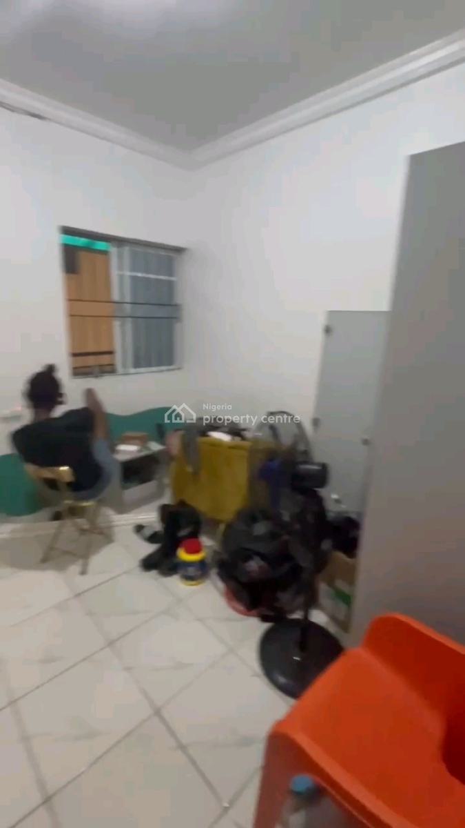 a Relatively New ‎and Standard Miniflat, Upstairs with 1toilet and Bat, Apata Street, Shomolu, Lagos, Mini Flat (room and Parlour) for Rent