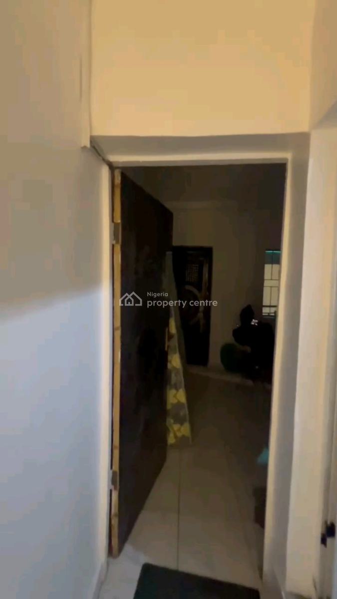 a Relatively New ‎and Standard Miniflat, Upstairs with 1toilet and Bat, Apata Street, Shomolu, Lagos, Mini Flat (room and Parlour) for Rent