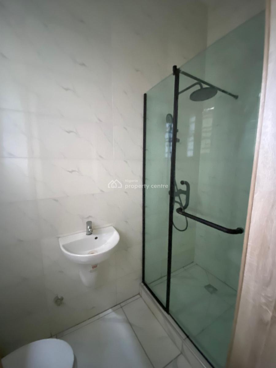 Nicely Built 4 Bedroom Semi-detached Duplex with Bq, Lekki, Lagos, Semi-detached Duplex for Rent