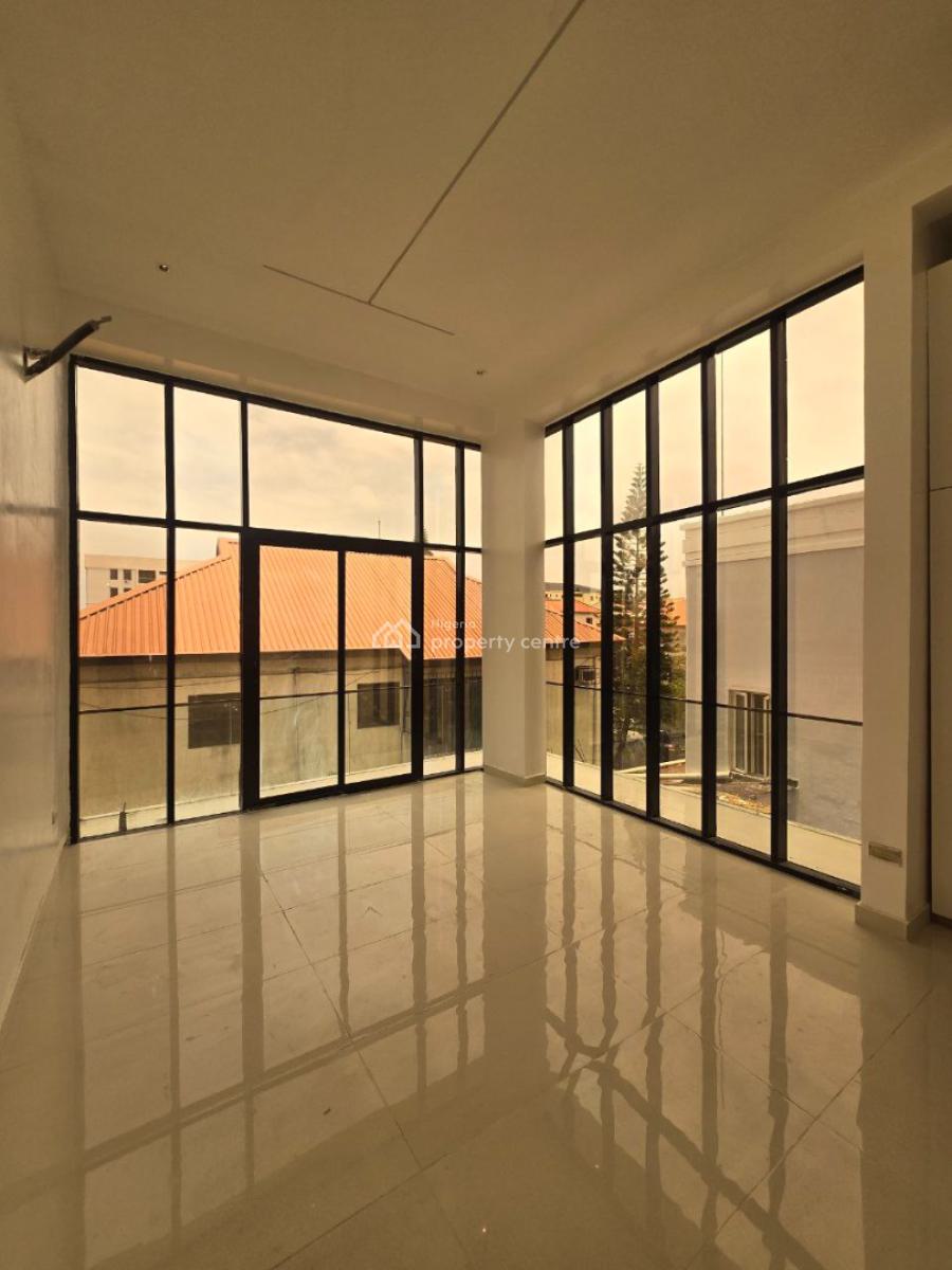 Brand New 3bedroom Apartment with a Room Bq, Lekki Phase 1, Lekki, Lagos, Flat / Apartment for Sale