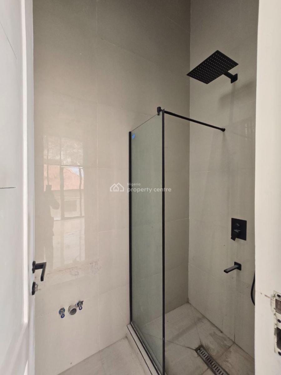 Brand New 3bedroom Apartment with a Room Bq, Lekki Phase 1, Lekki, Lagos, Flat / Apartment for Sale
