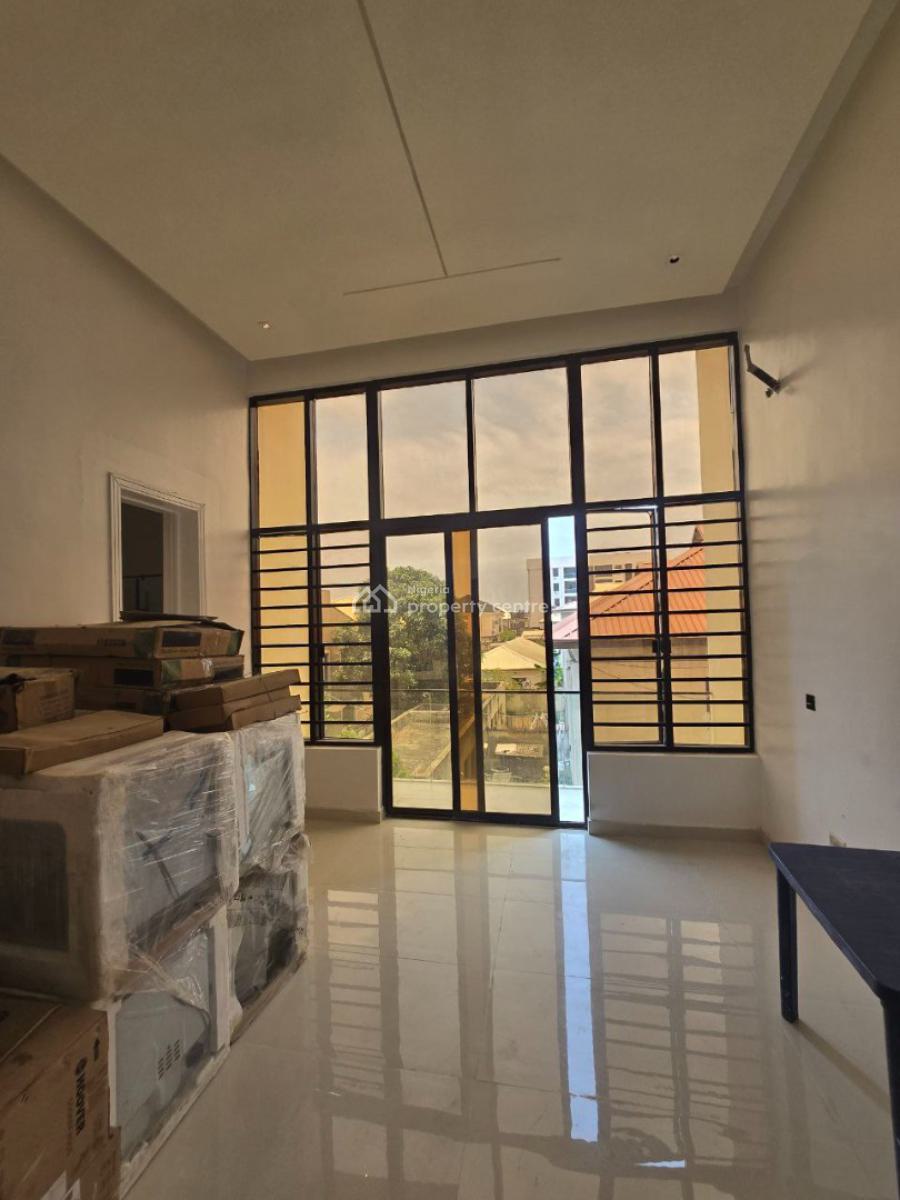 Brand New 3bedroom Apartment with a Room Bq, Lekki Phase 1, Lekki, Lagos, Flat / Apartment for Sale