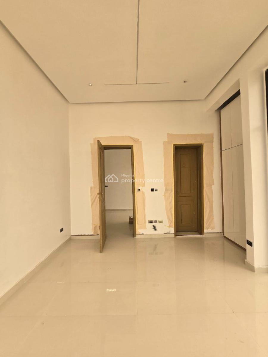 Brand New 3bedroom Apartment with a Room Bq, Lekki Phase 1, Lekki, Lagos, Flat / Apartment for Sale